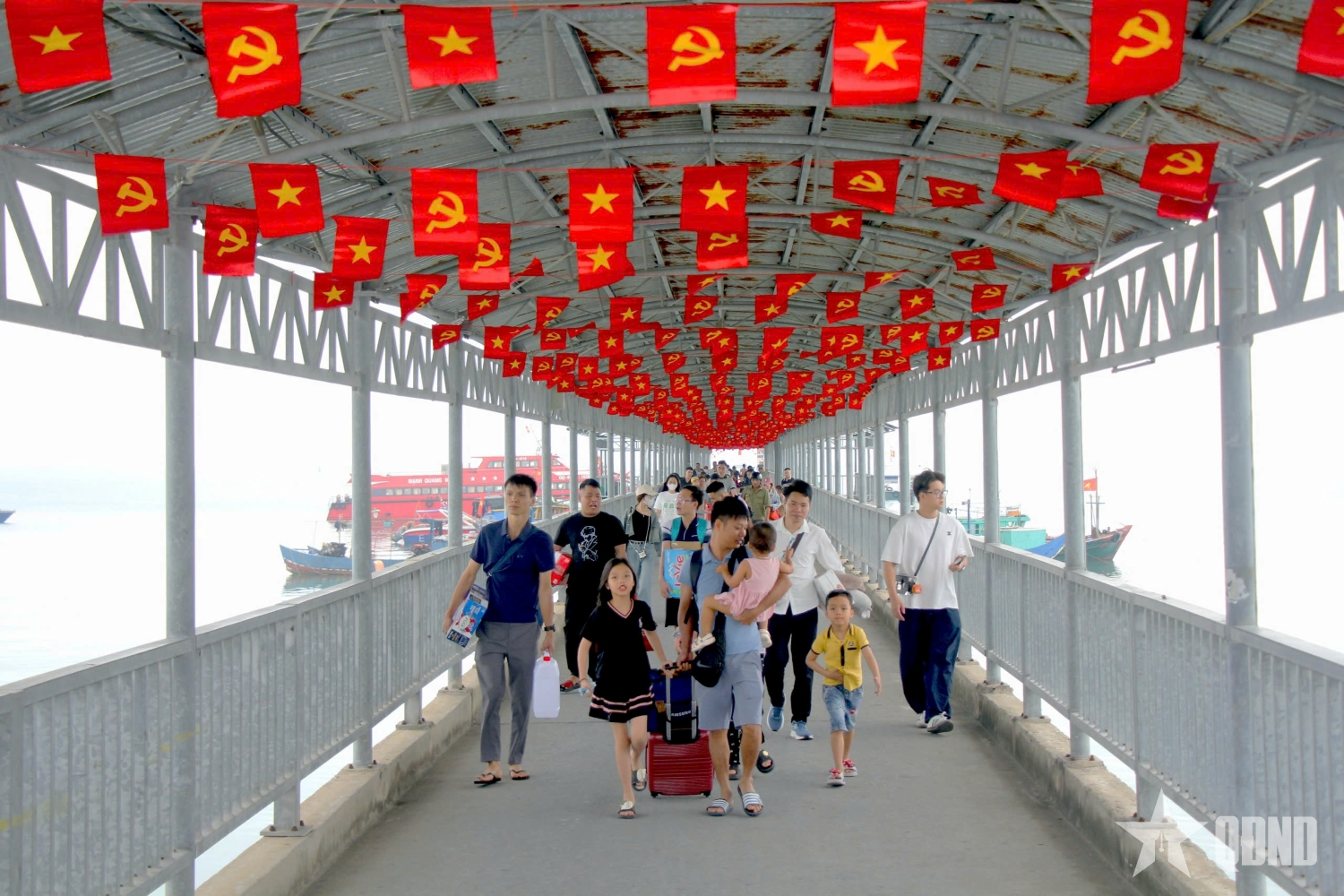 Cô Tô tạo thế phát triển từ kinh tế biển và du lịch